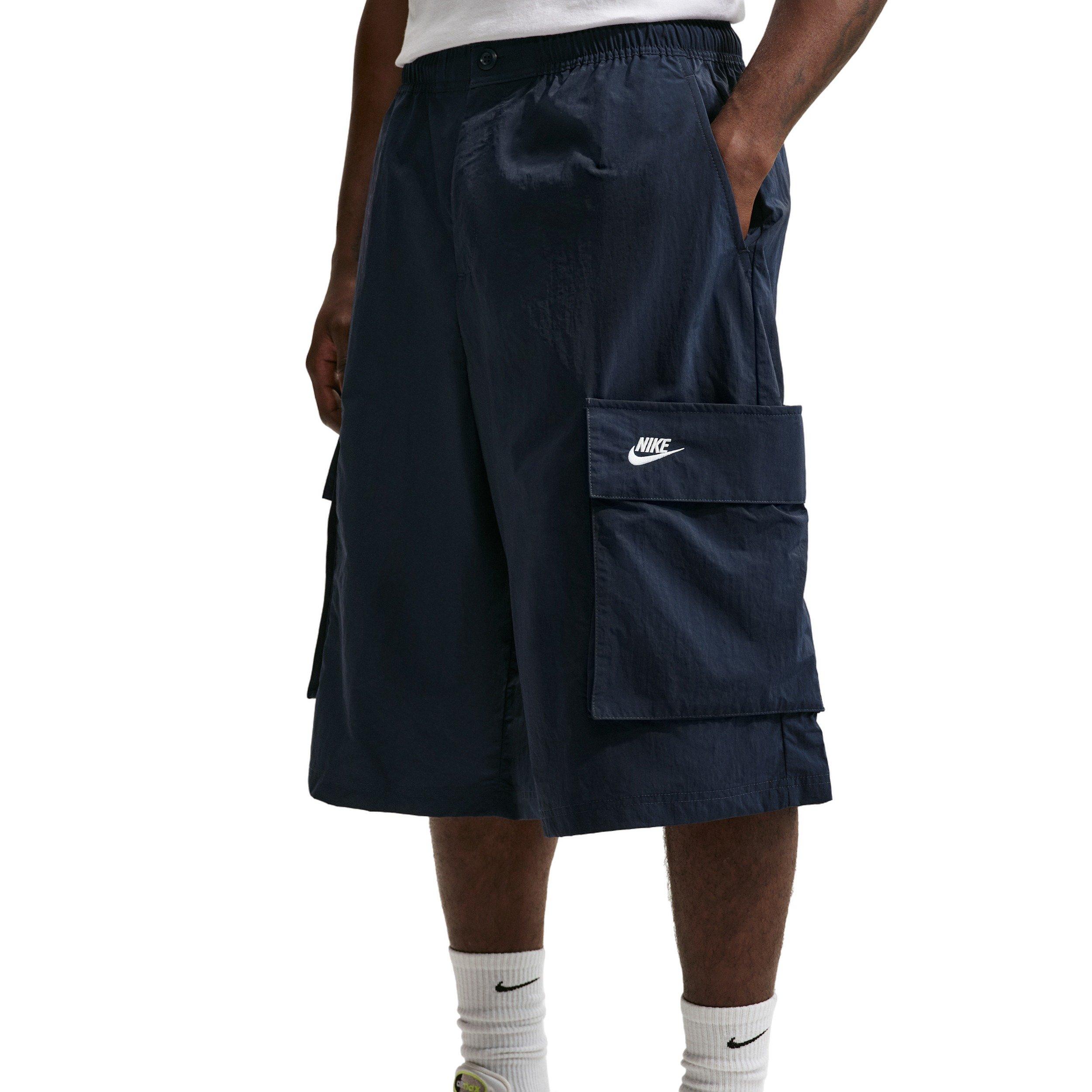 Nike Men's Sportswear Club Oversized Cargo Shorts - BLUE